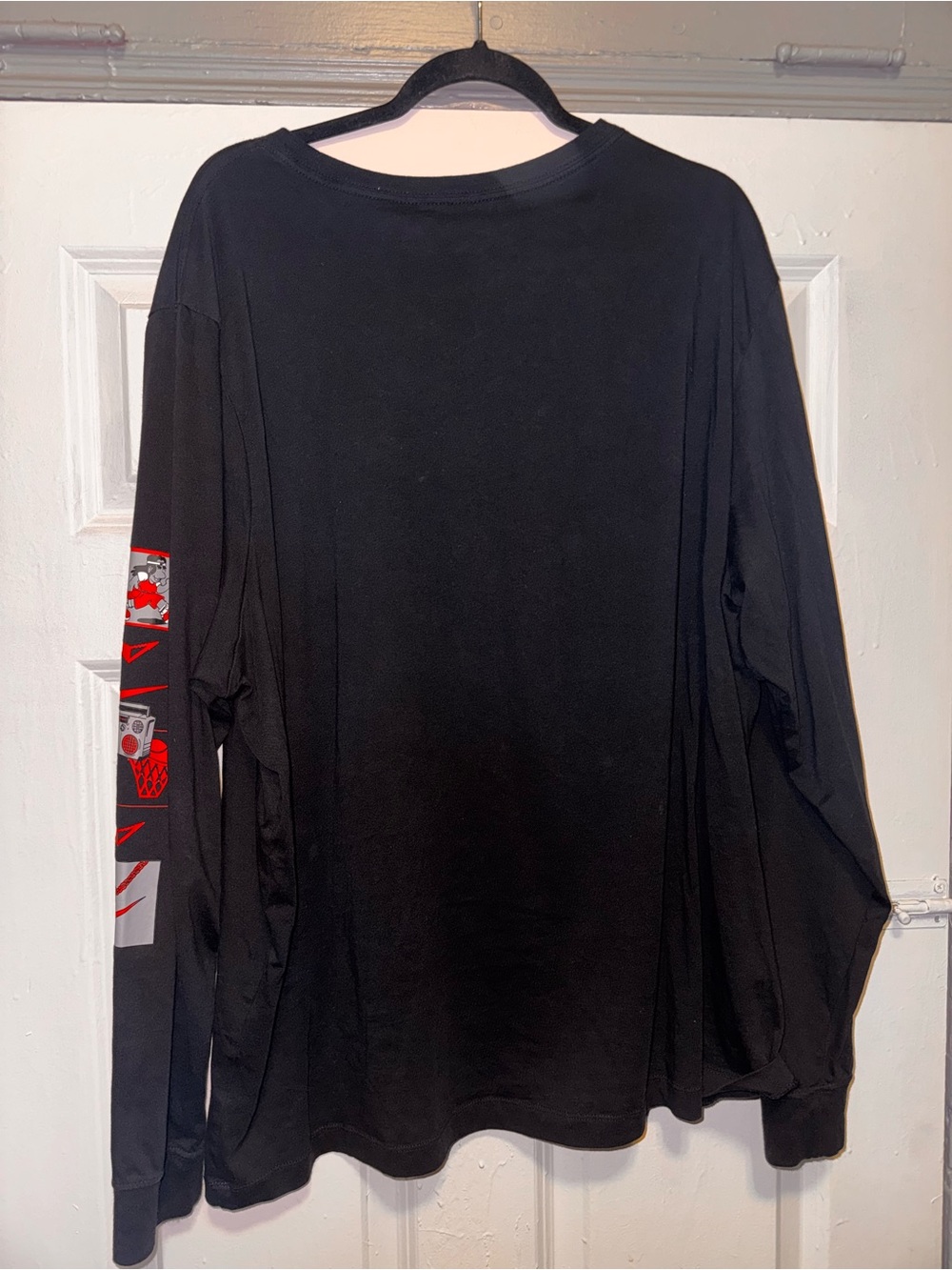 Nike Black Long-Sleeve Tee with Red Sleeve Graphics - Picture 5 of 5